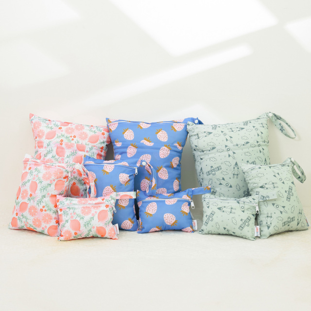 ALVABABY Diaper Wet/Dry Bag Waterproof Reusable with Two Zippered Pockets for Cloth Diapers, Swimsuits, Travel, and Gym (L-H396A)