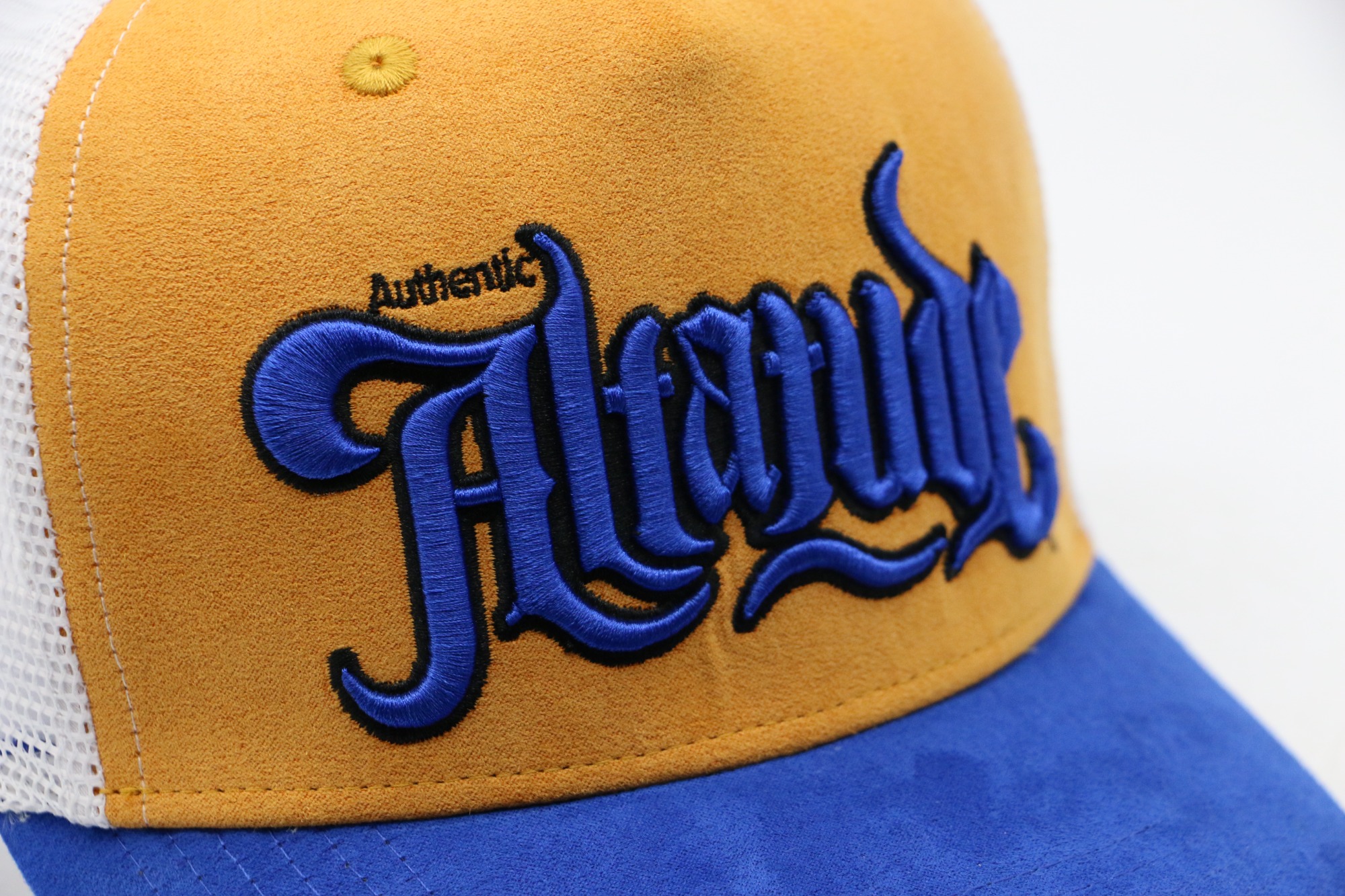 Custom High Quality 5 Panel Men Structured Embroidery Logo royal blue Suede Trucker Caps mesh Hat