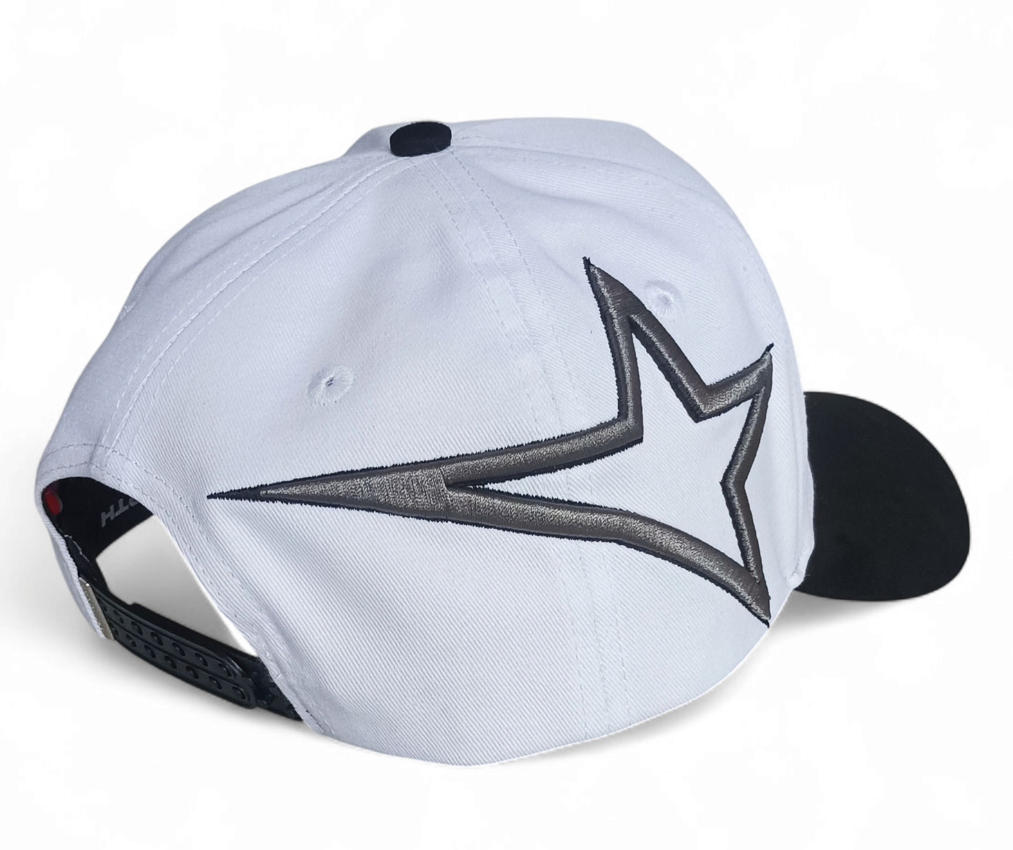 OEM ODM Customize 5 Panel Suede Baseball Cap With Metal Pin Wholesale Inside Satin Lined Printing Logo 3D Embroidery Club Hats
