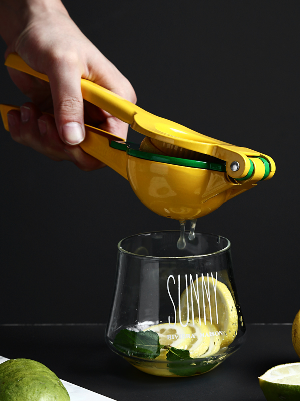 2-In-1 Hand Lemon&Lime Squeezer
