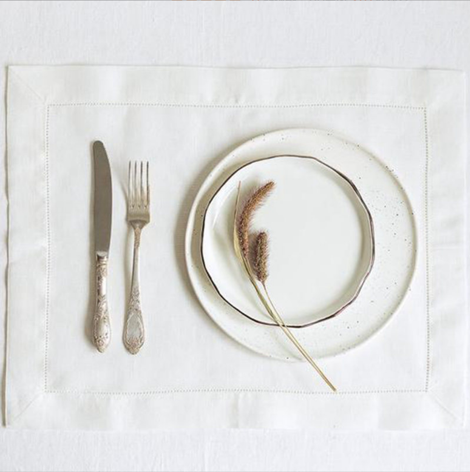 100% Linen Dinner Napkins With Hemstitched