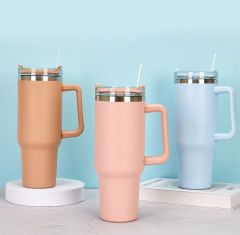 40oz Tumbler With Handle and Straw