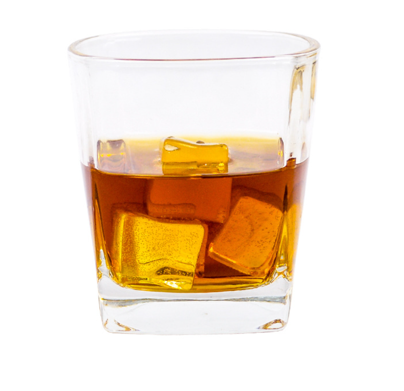 9.5 oz Square Glass Whiskey Spirits Foreign Wine Glass