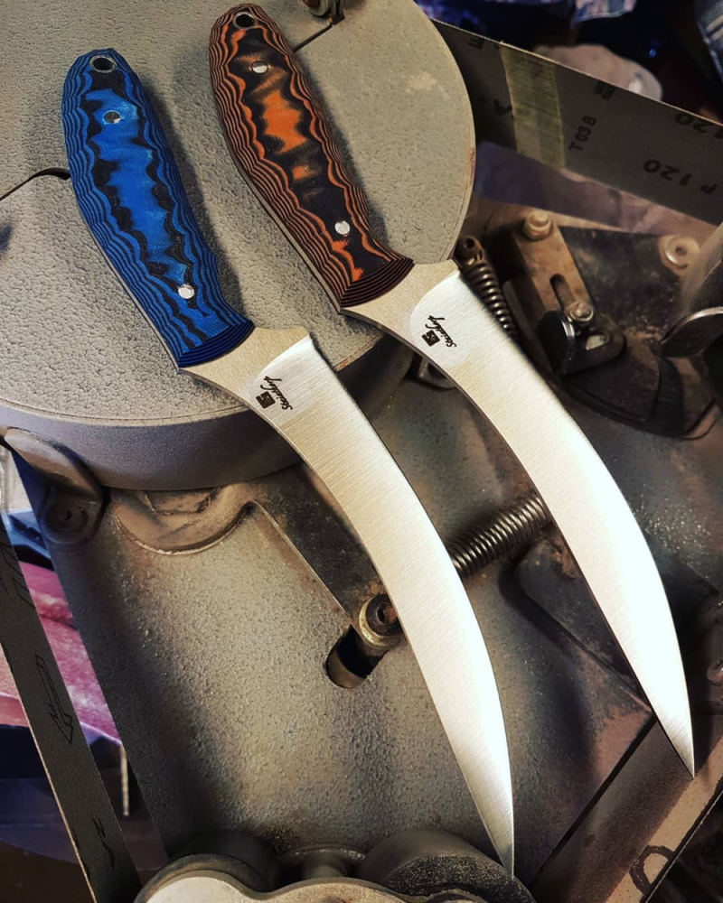 Black/Blue Multicolors G10 Scales