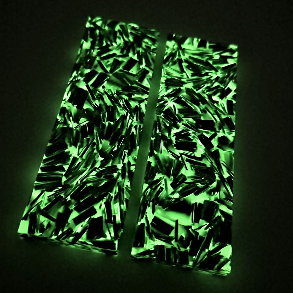 Moon Glow Shreded Carbon Fiber