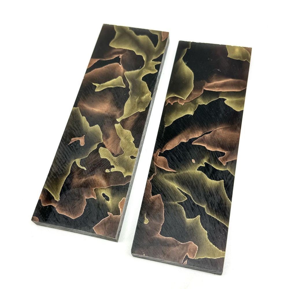 Copper mesh inufused Resin Scales - Black