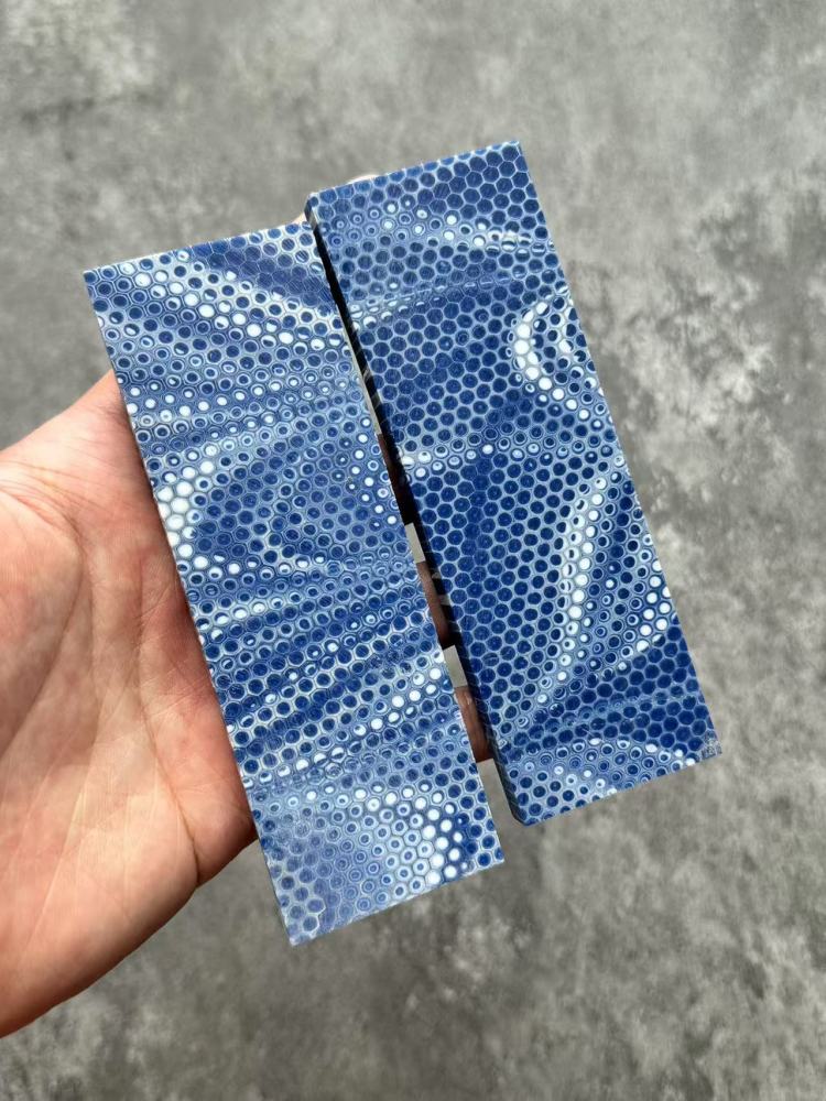 White/Blue C-Tek Honeycomb Composites knife handle making material