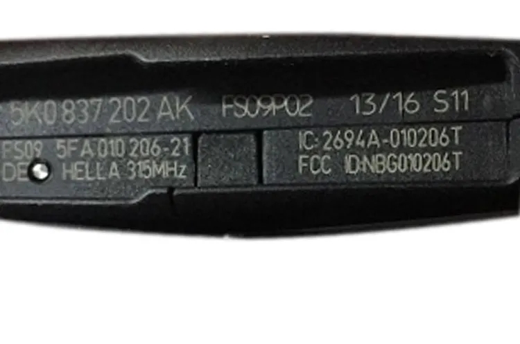 AK001075 for VW Flip Remote Key 3 Button 315MHz ID48 5K0 837 202 AK