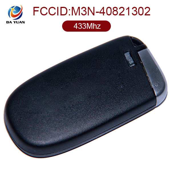 AK023005 for Jeep Smart Remote Key 4+1 Button 433MHz PCF7945 M3N-40821302