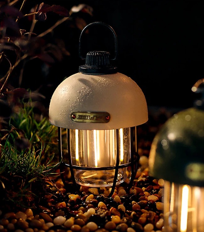 Feature of our solar lamp