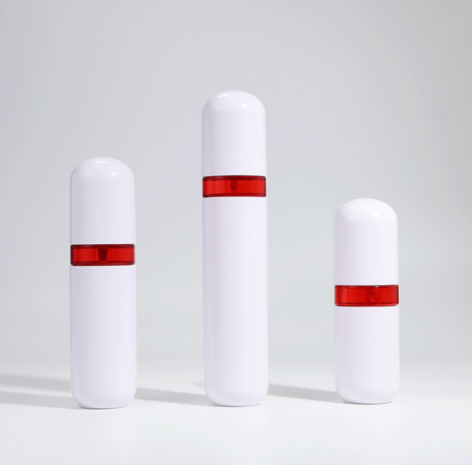 New fashion 30ml 50ml 70ml 100ml capsule shape plastic bottles with fine mist spray for face toner room spray suit bottle