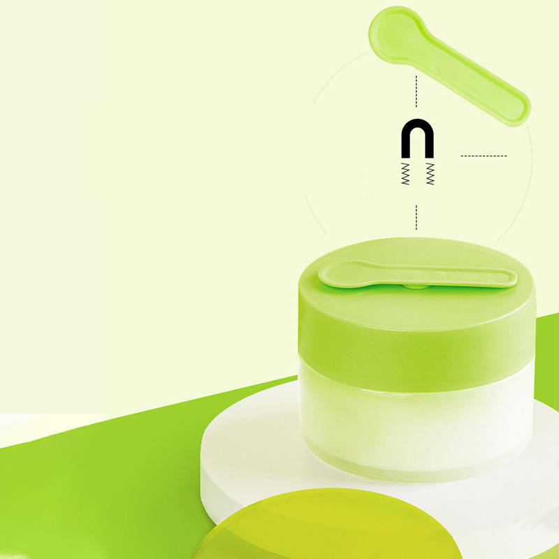 Wholesale Plastic PP 100g Body Lotion Matte Cosmetic Cream Jar Container Cosmetic Jars With Spoon