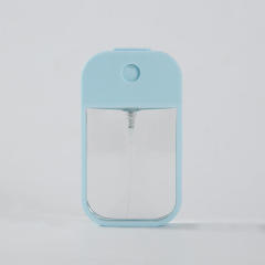 Hot-selling new 45ml convenient perfume bottled toner for use card plastic perfume bottle spray