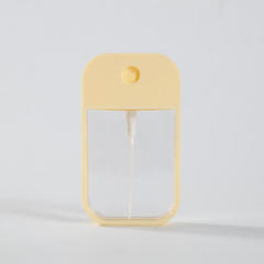 Hot-selling new 45ml convenient perfume bottled toner for use card plastic perfume bottle spray