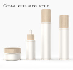 New product flat shoulder frosted perfume glass spray bottle with bamboo lids