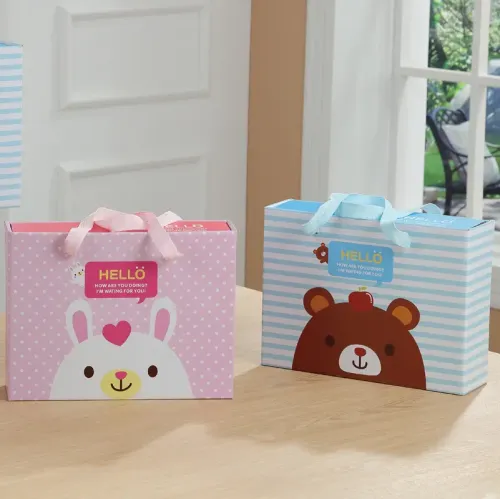 Hot cartoon Korean drawer box portable gift box spot rectangular candy carton magnetic closed gift box