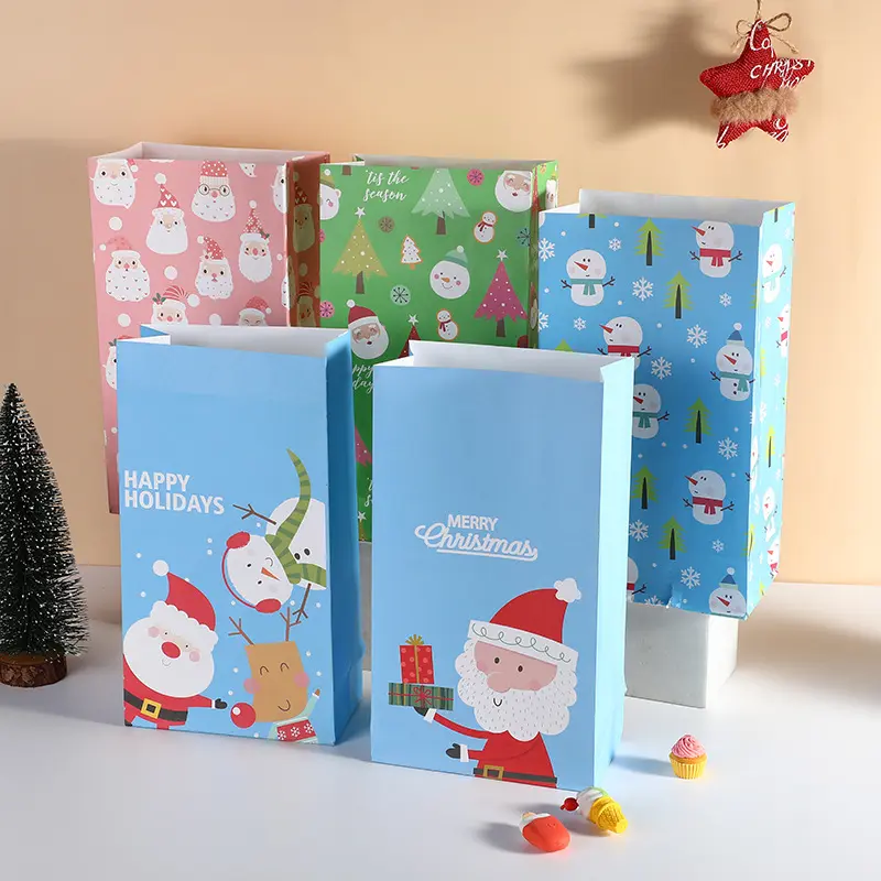 Wholesale Christmas gift bag cartoon cute white kraft paper bag holiday gift simple gift bag