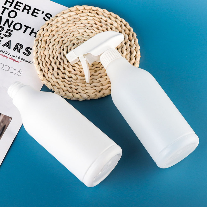 Manufacturer customized Clear white 500ml spray bottle for Air freshener Car Cleaning Product Packaging