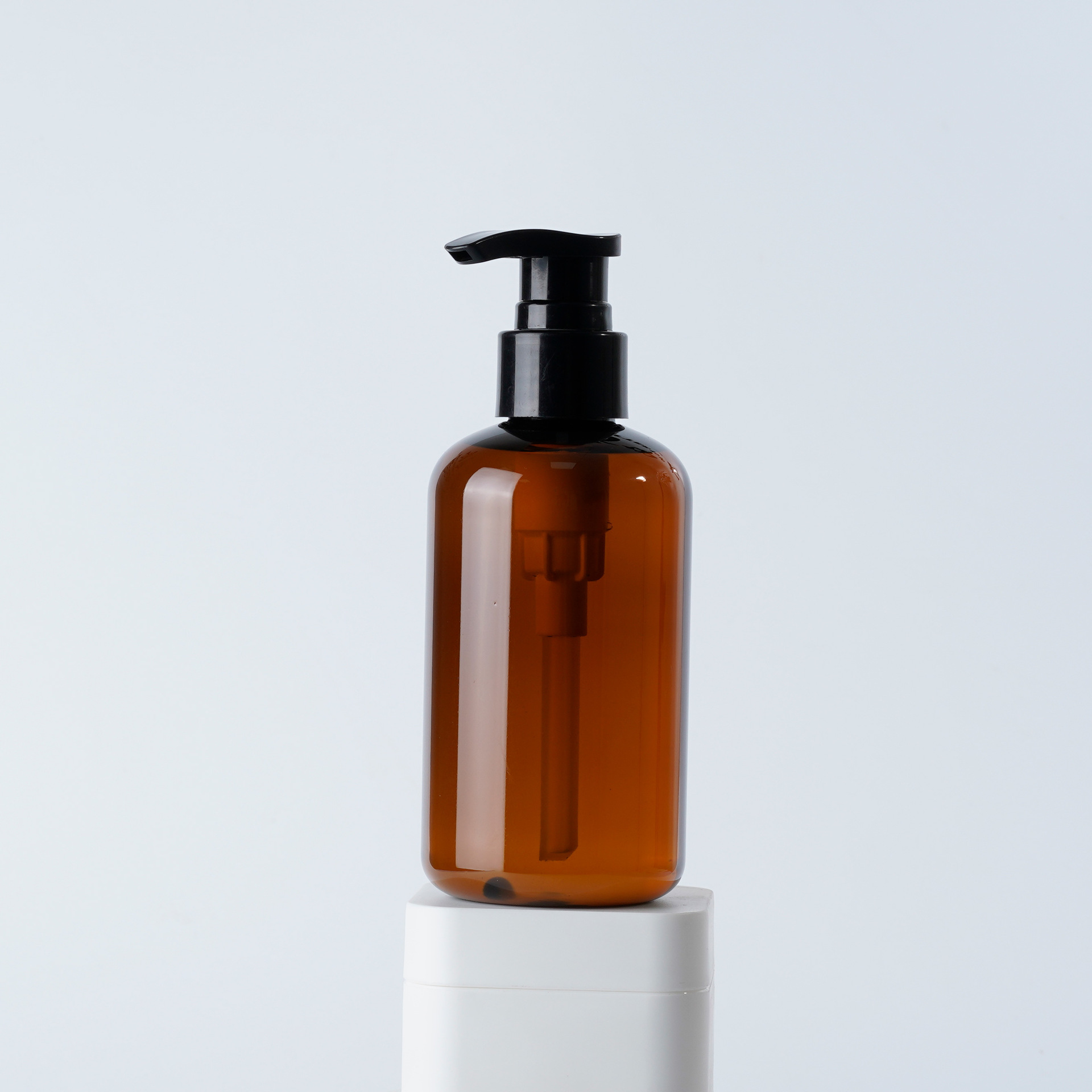 200ml pump amber plastic bottle for Makeup remover facial Cleanser and essential Cosmetics Body Wash Lotion Shampoo