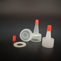 20/24/28/38 teeth plastic spout caps with an attached red tip for condiments, glues, paints, and modeling and craft activities