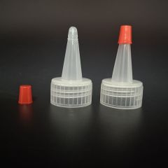 20/24/28/38 teeth plastic spout caps with an attached red tip for condiments, glues, paints, and modeling and craft activities
