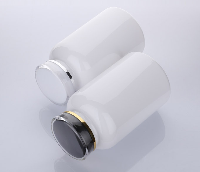 White 300ML plastic bottle packaging bottle capsule bottle solid powder tablet medicine bottle