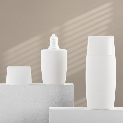 PE lotion bottle 30g50g press sunscreen bottle skin care product packaging material isolation cream hose hand cream bottle sub-bottle
