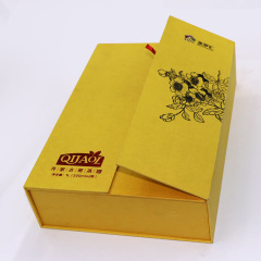 Customized gold cardboard double-open wine box New Year olive oil packaging double-opening door convex double-opening gift wine box customization