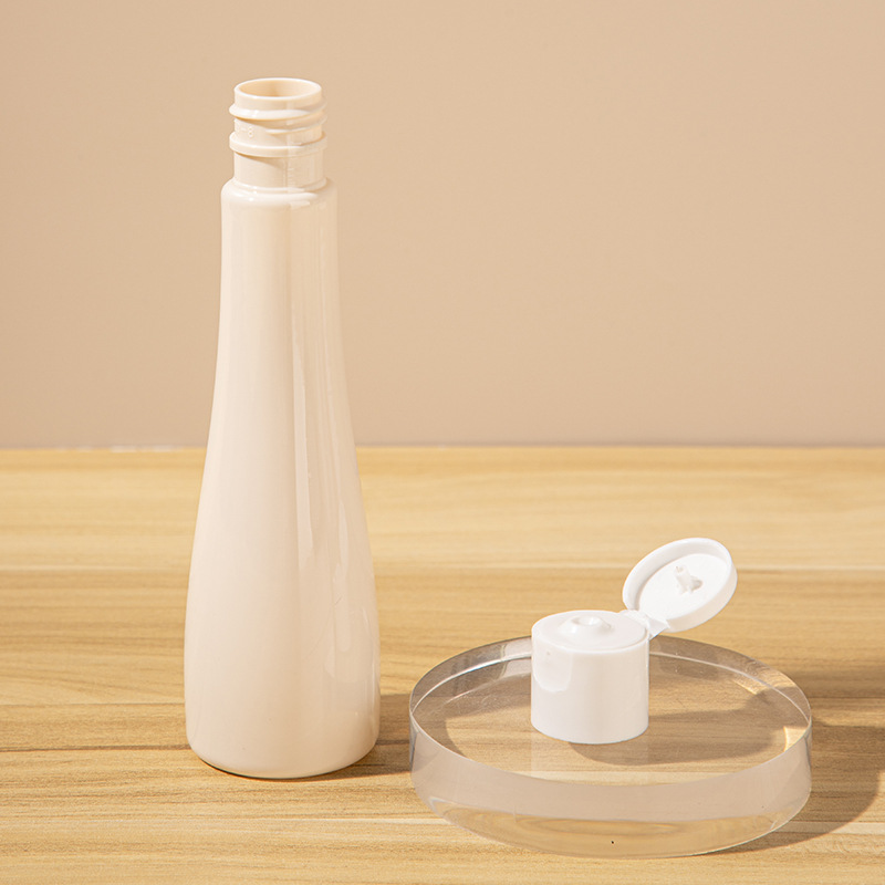 80ml PET Squeeze Bottle with Flip Top Cap