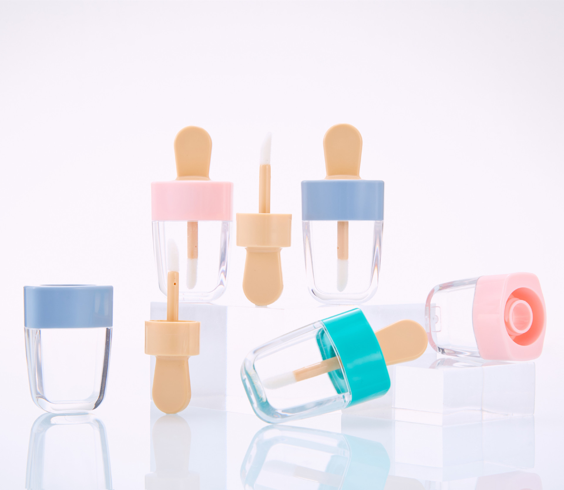 DIY lip glaze tube lipstick empty tube injection molded transparent lip gloss tube cosmetic tube supply manufacturer wholesale