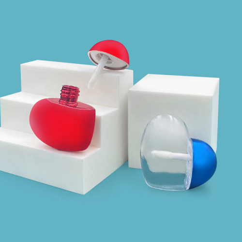 Hot-selling lip glaze tube, small heart-shaped lip gloss tube, lip glaze packaging material, makeup cosmetics, lipstick, lip glaze