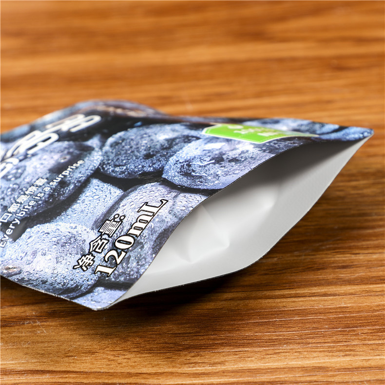 Customized spout bag food packaging bag juice liquid stand up bag aluminum foil suction jelly soy milk plastic spout bag