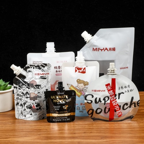 Customized 30ml nozzle bag daily necessities liquid packaging bag washing and care packaging facial mask lotion oblique nozzle bag food bag