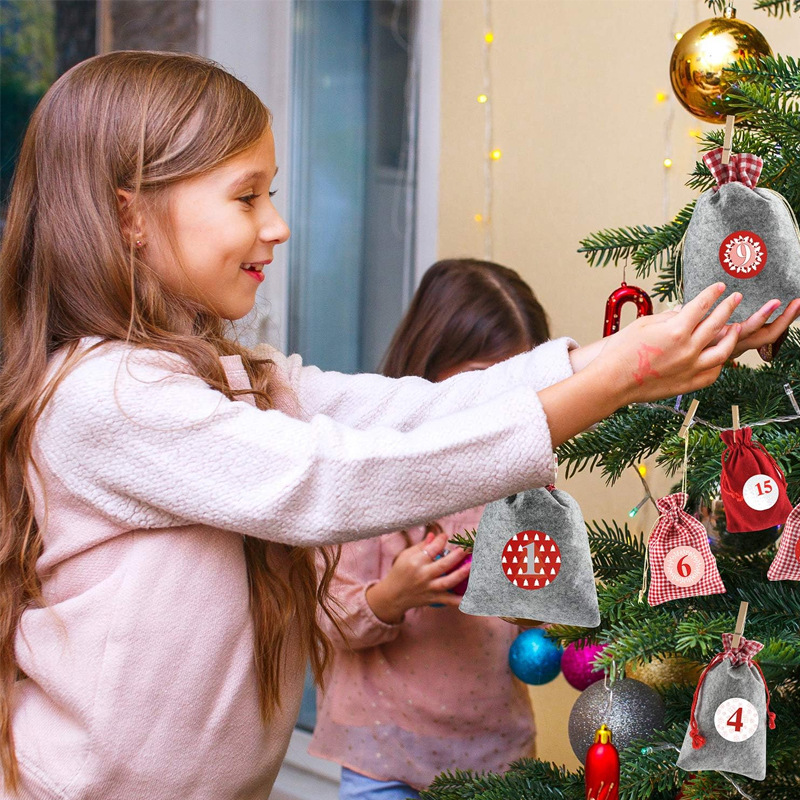 Amazon new felt gift drawstring bag 24 number stickers Christmas advent calendar set in stock