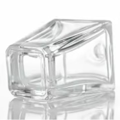 60ML high-end crown perfume bottle transparent thick bottom perfume spray bottle glass essential oil bottle