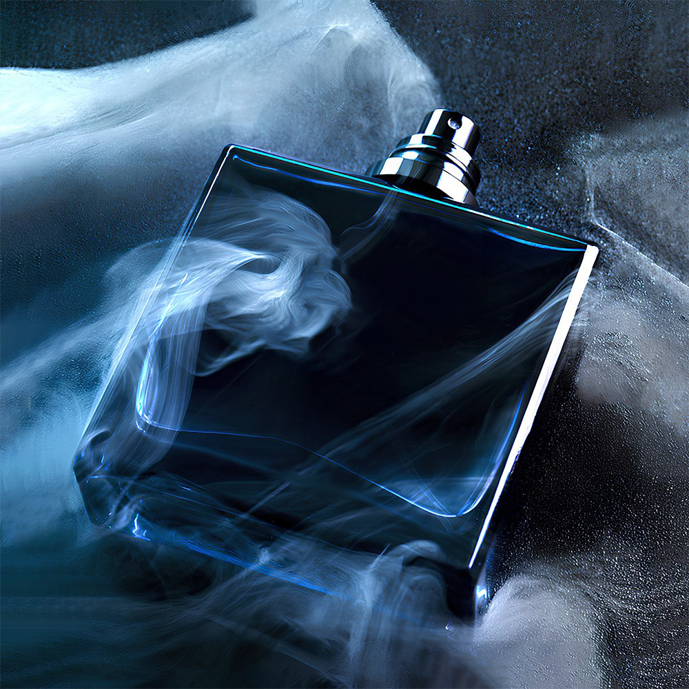High-end men's perfume bottle 50ML gradient flat square perfume spray bottle glass empty bottle bayonet fine mist sub-bottle