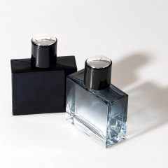 High-end men's perfume bottle 50ML gradient flat square perfume spray bottle glass empty bottle bayonet fine mist sub-bottle