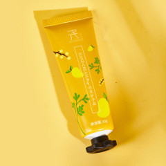 Customized cosmetic packaging material 30g hand cream plastic hose with small plum blossom cover