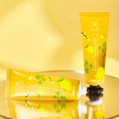 Customized cosmetic packaging material 30g hand cream plastic hose with small plum blossom cover