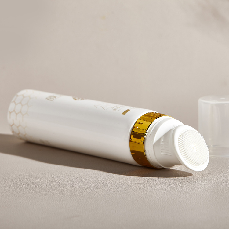 Customized cosmetic packaging material 40 diameter large capacity silicone brush head facial cleanser hose