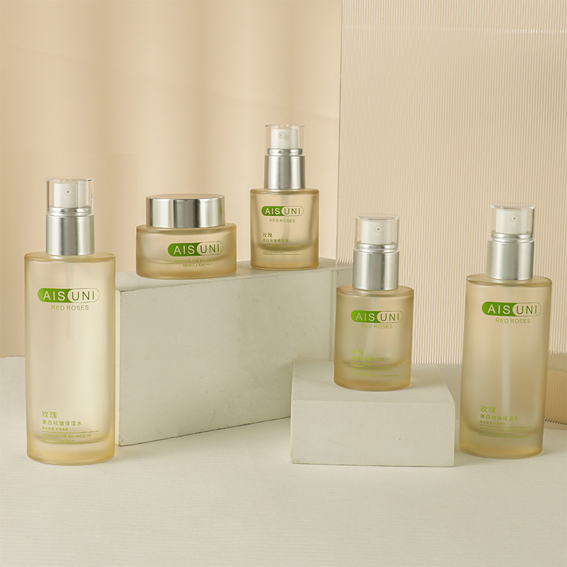 Thick bottom skin care packaging glass bottle oval flat toner spray bottle liquid foundation bottle cream empty bottle
