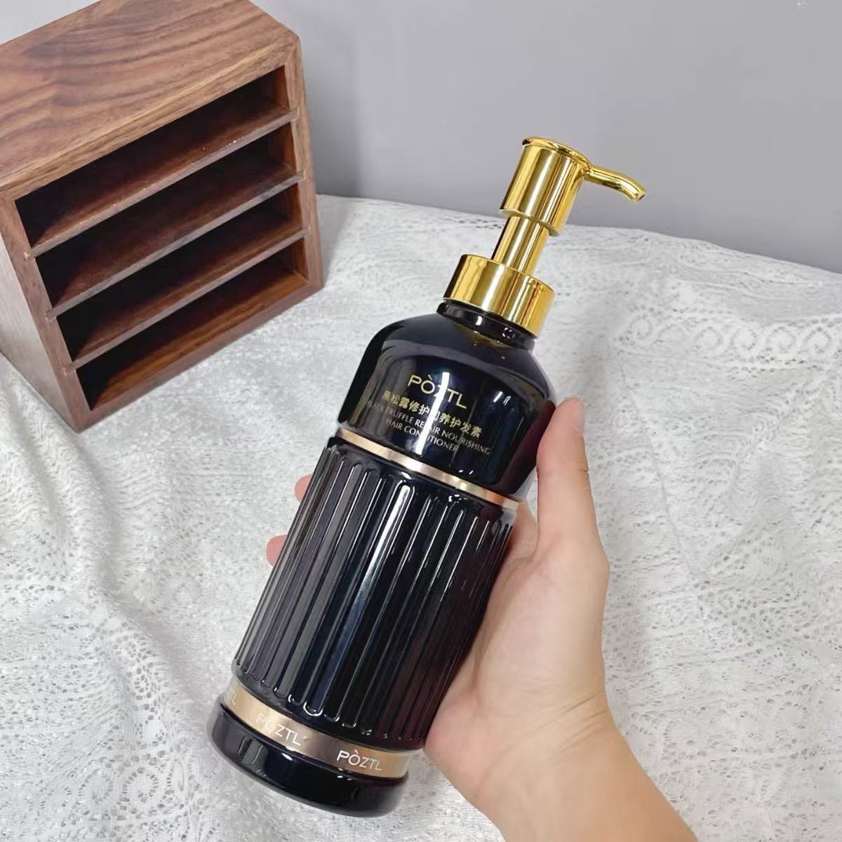 500ml Black PET Plastic Bottle with Golden Pump