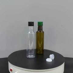 Manufacturers wholesale thickened round plastic oil bottle metal screw cap olive oil camellia oil walnut oil packaging plastic bottle