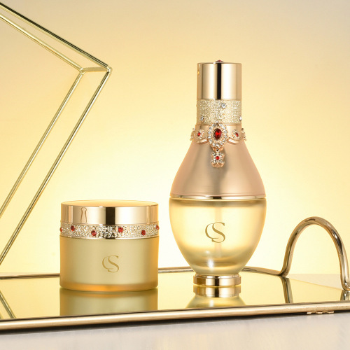 New high-end palace gradient essence 120ml lotion bottle toner gem isolation lotion essential oil bottle logo