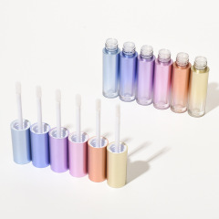 Manufacturers customize high-end lip gloss bottle transparent lip glaze tube large brush head lipstick tube lipstick tube cosmetics packaging material