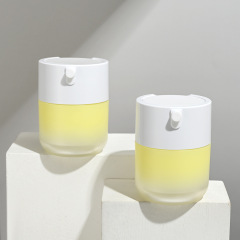 Customized U-shaped push-type vacuum cream bottle 30G50G baby cosmetics packaging bottle essence lotion bottle