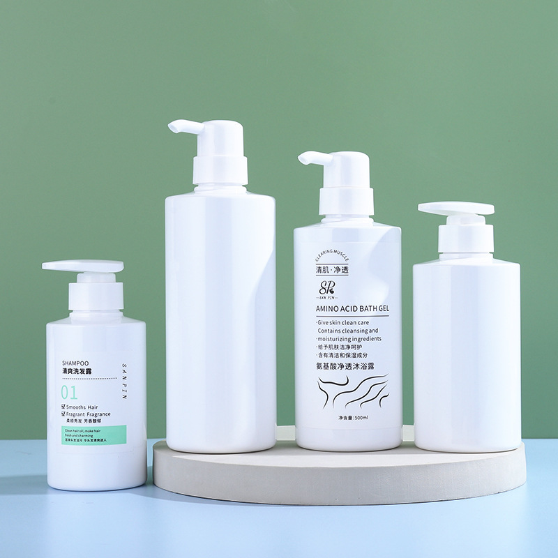 Manufacturer white 600ml shampoo bottle simple press plastic washing and care packaging material thickened homestay shampoo bottle