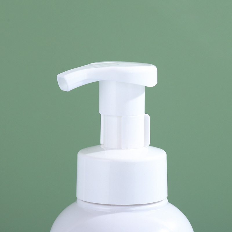 Manufacturer 300ml foam bottle simple press plastic white round shoulder packaging mousse cleansing hand soap foam bottle