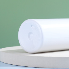 Manufacturer white 600ml shampoo bottle simple press plastic washing and care packaging material thickened homestay shampoo bottle