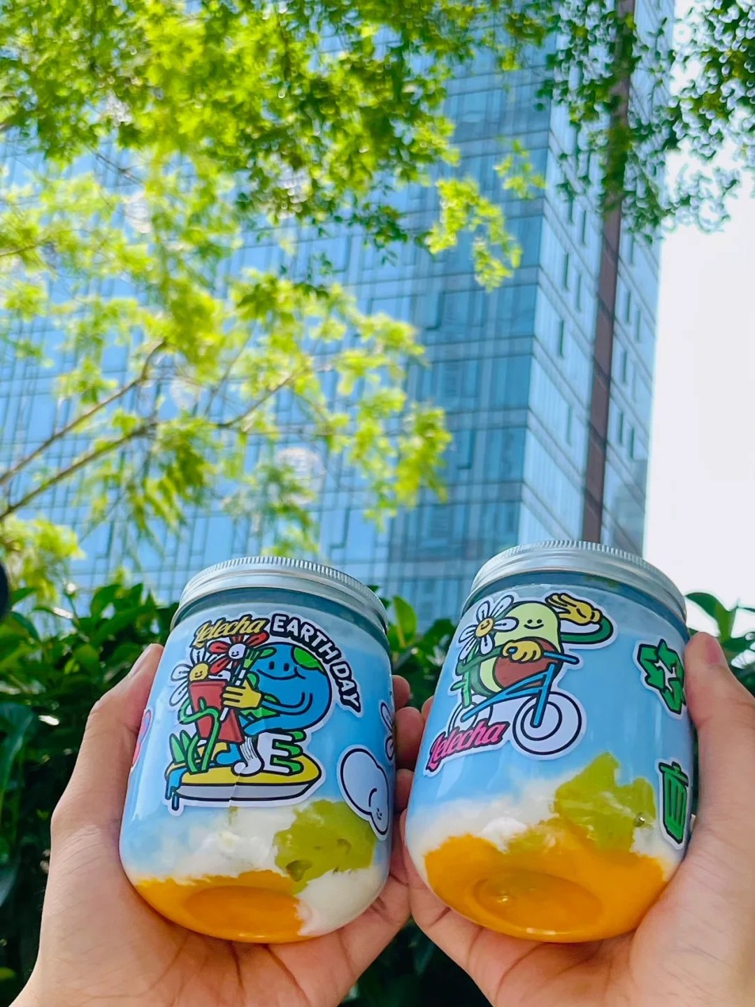 Yangzhi Ganlu U-shaped fat bottle disposable transparent plastic bottle with cover pet cold drink milk tea cup